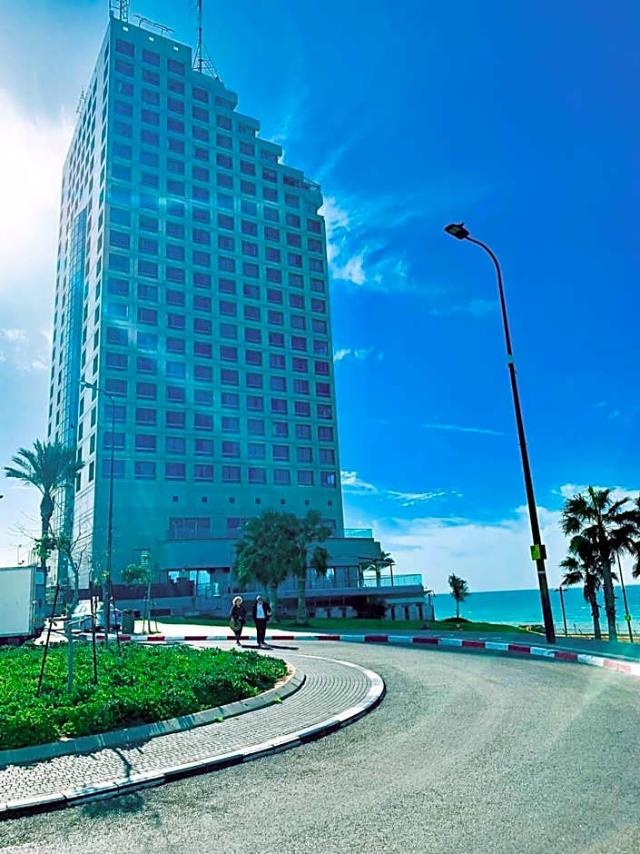 מלון כרמל/מגדל C