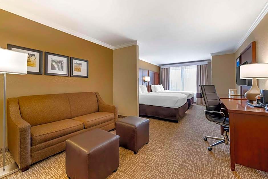 Comfort Suites Elizabethtown