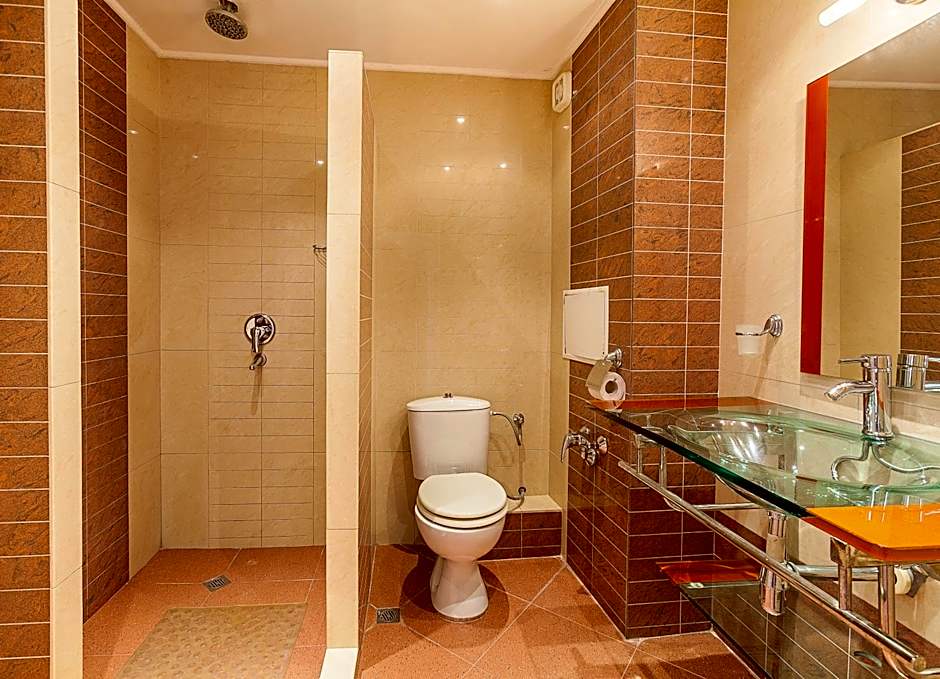 Family Hotel Central