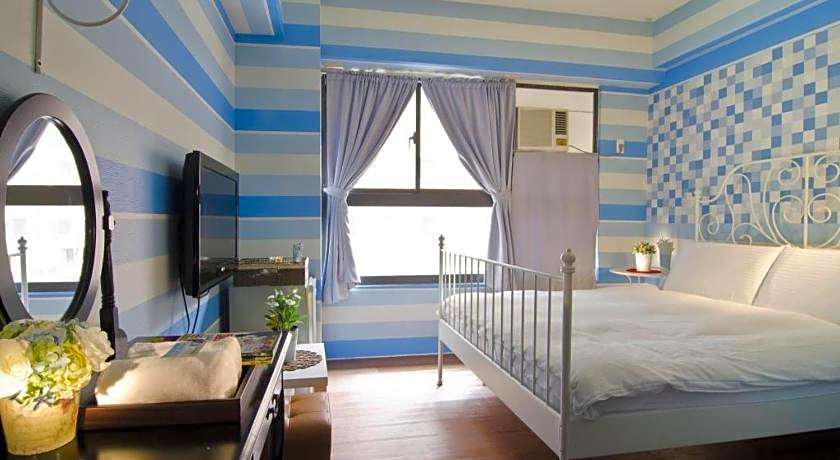 Sky Hostel