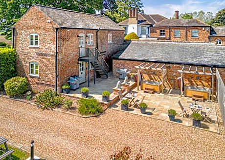 Woad Mill Barns