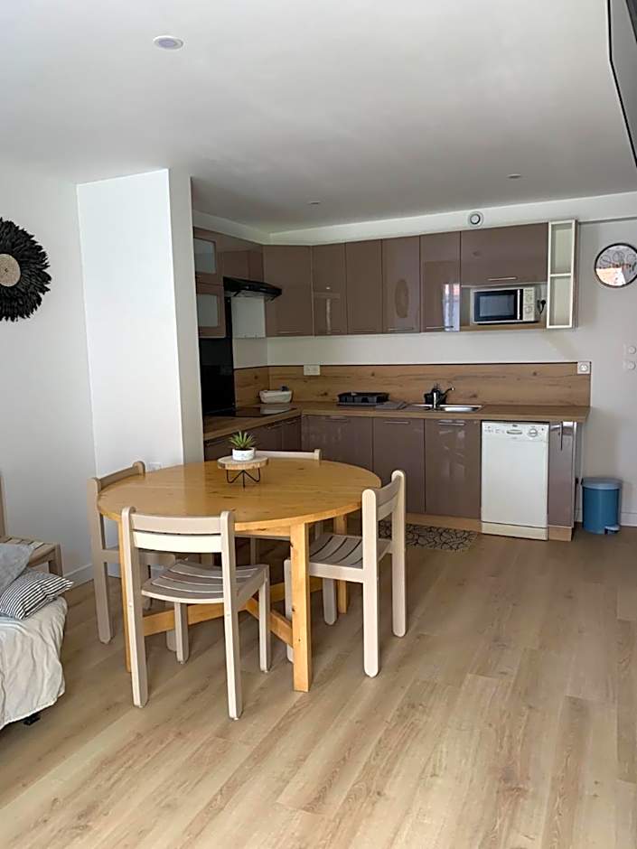 LOGIS HOTELS - Hôtel et Restaurant L'Océana