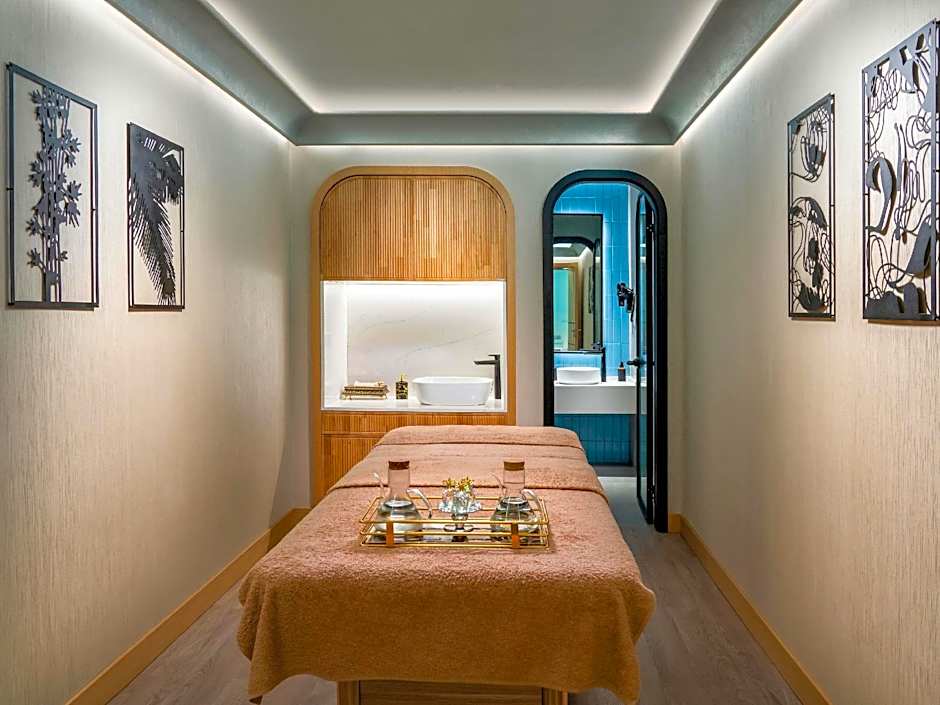 Novotel Istanbul Bosphorus Hotel