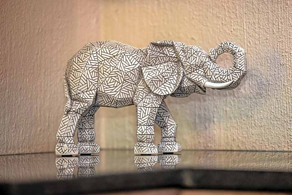 Bushbaby Valley Lodge