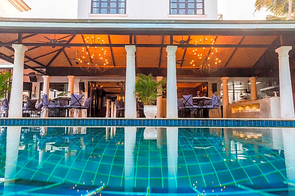 Sol De Goa Hotel