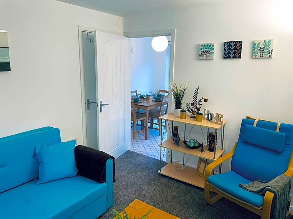 Cosy Family Home - Coventry City Centre - Entire House