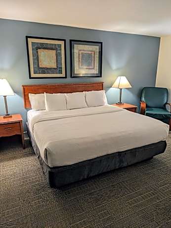 La Quinta Inn & Suites by Wyndham Chicago Willowbrook