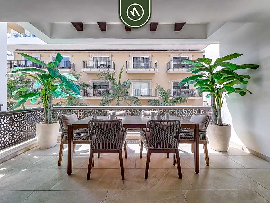 Luxury 2BR Condo in Romatic Zone - Rooftop Pool