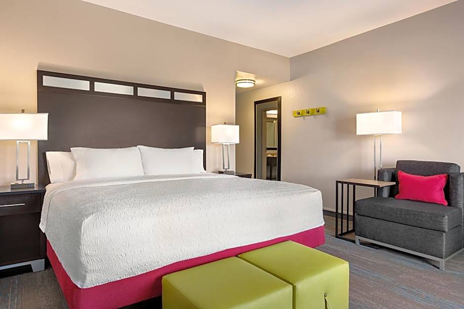 Hampton Inn By Hilton And Suites York South