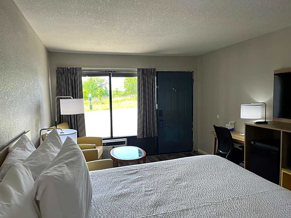 Days Inn by Wyndham Branson Ozarks