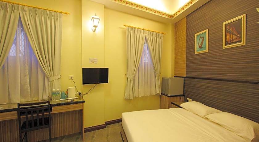 Shamrock Guest House ll