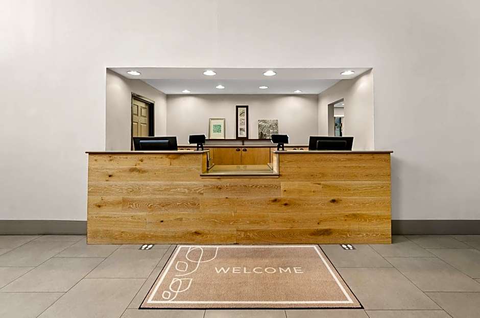 Country Inn & Suites by Radisson, Roanoke, VA