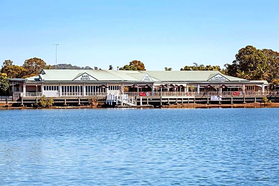 Nightcap at Northern Grounds