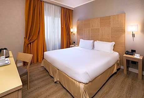 Queen Room with Sofa Bed