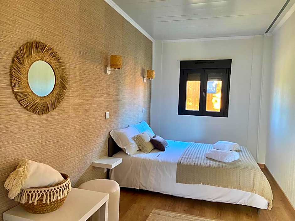 Photo 1 of 6 of Standard Bungalow
