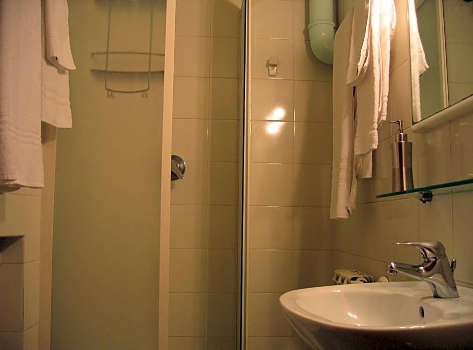 Tourist House B&B