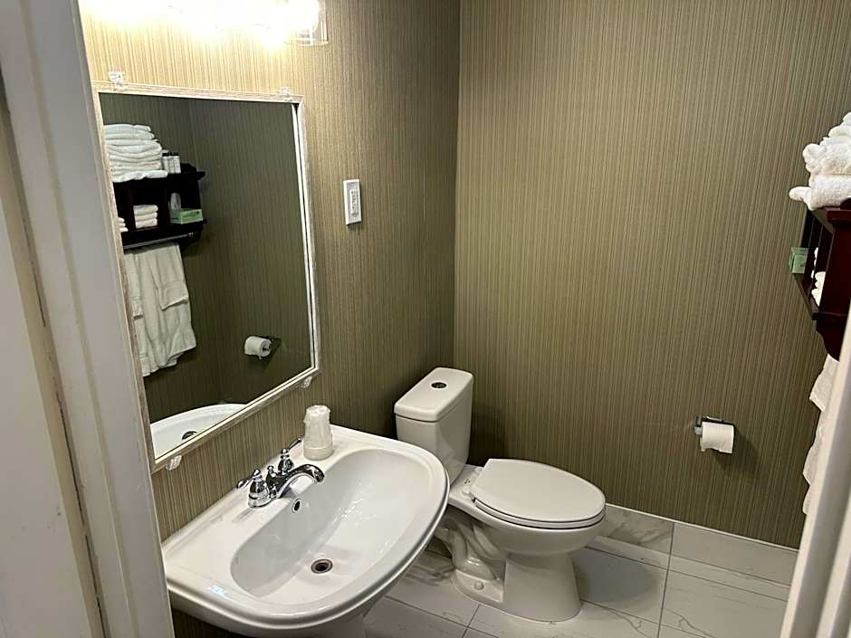 Island House Historic Vacation Rentals