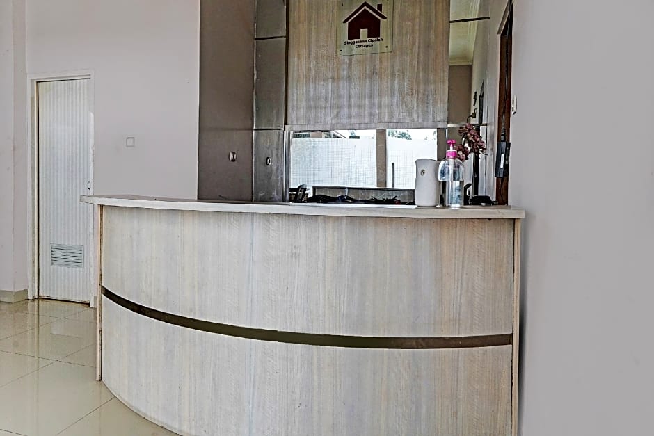 OYO 92023 Singgasana Cipelah Syariah