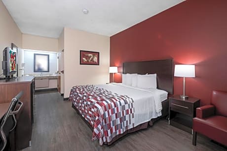 Deluxe King Room with Disability Access - Non-Smoking