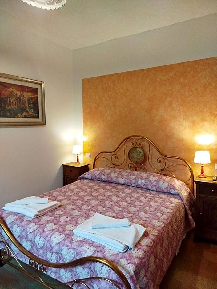All'Ombra di San Damiano