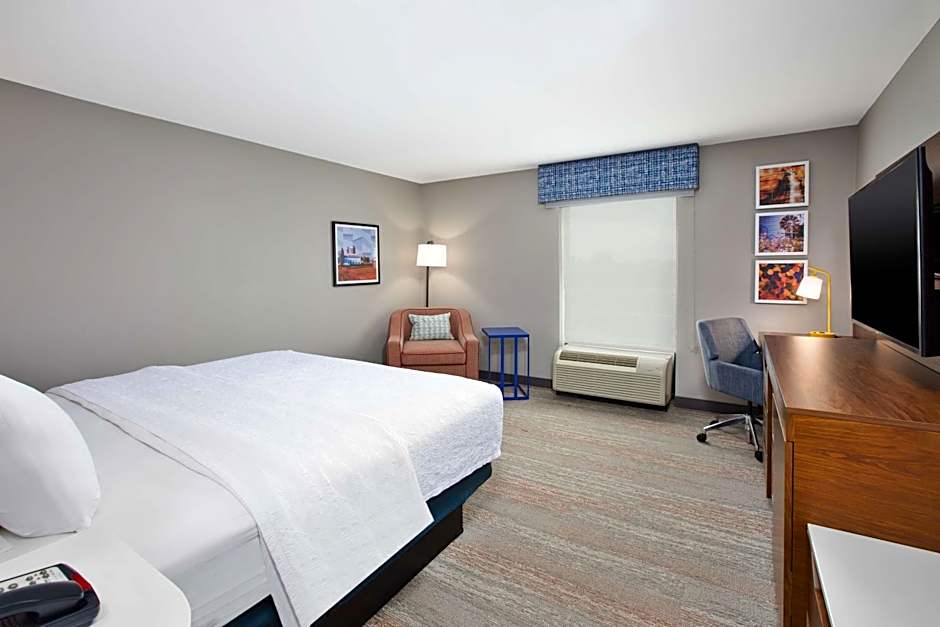 Hampton Inn By Hilton Clinton