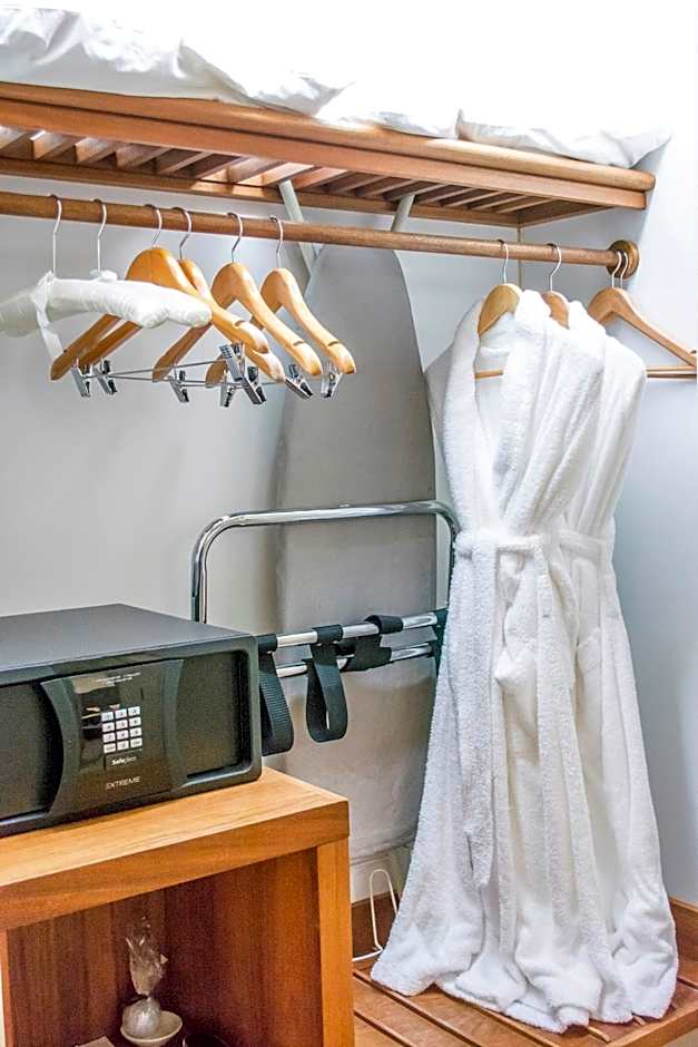 Pullman Reef Hotel Casino