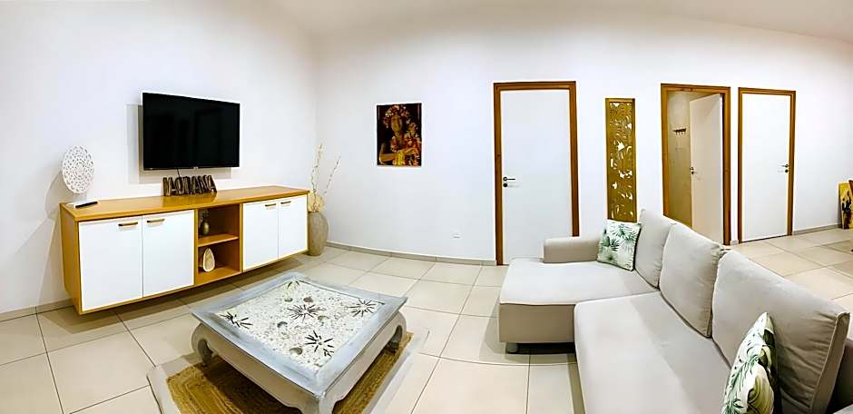 Photo 1 of 18 of Villa
