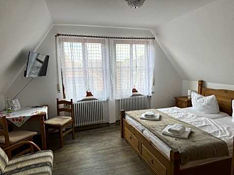 Double Room with Private Bathroom