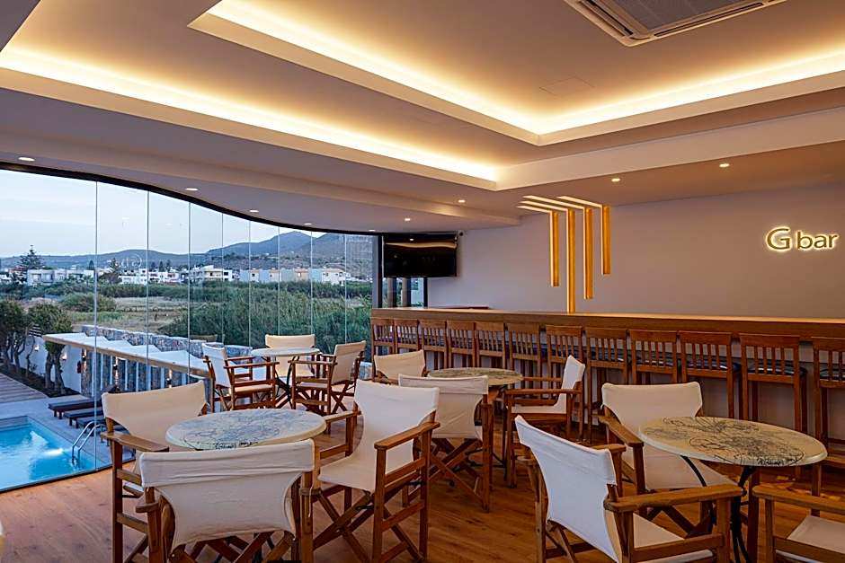 Golden Bay Boutique Hotel & Bungalows