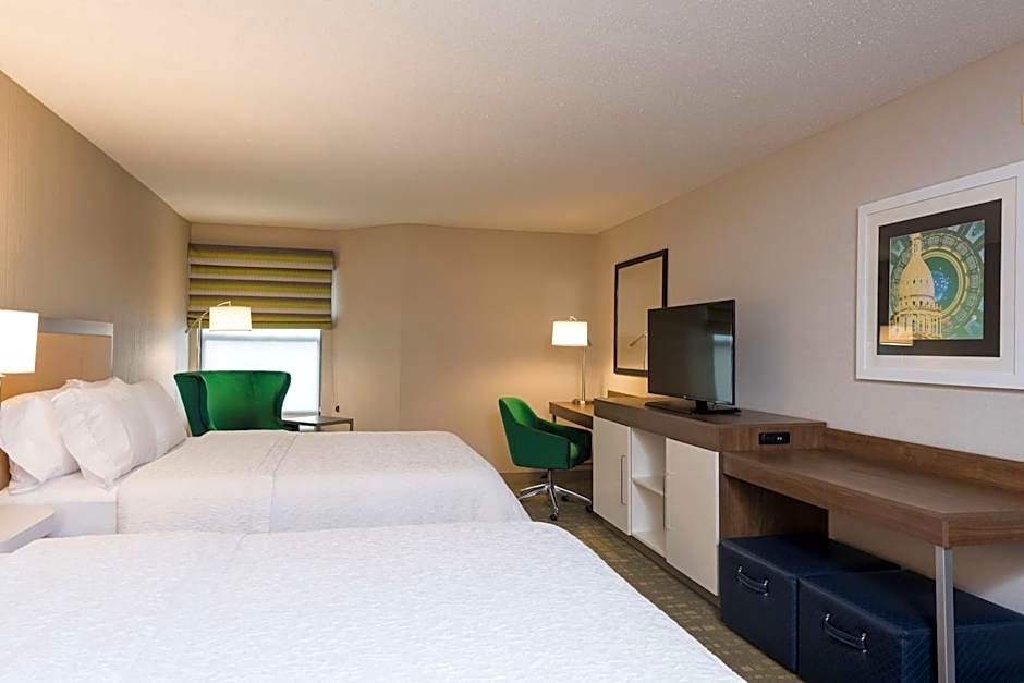 Hampton Inn By Hilton & Suites East Lansing/Okemos