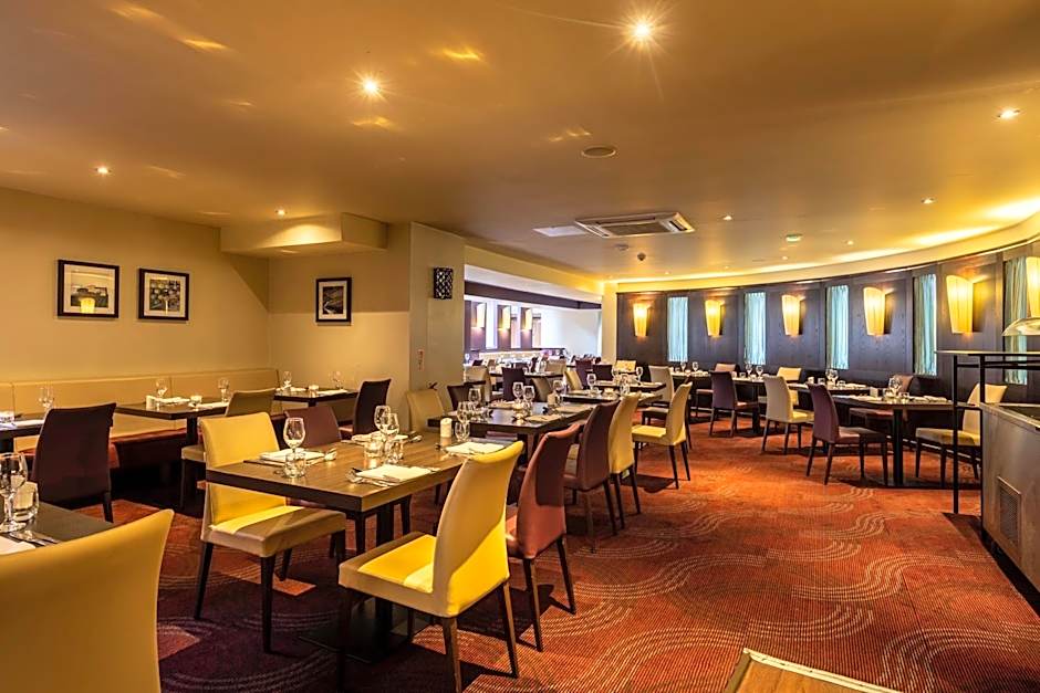 Gloucester Robinswood Hotel, BW Signature Collection