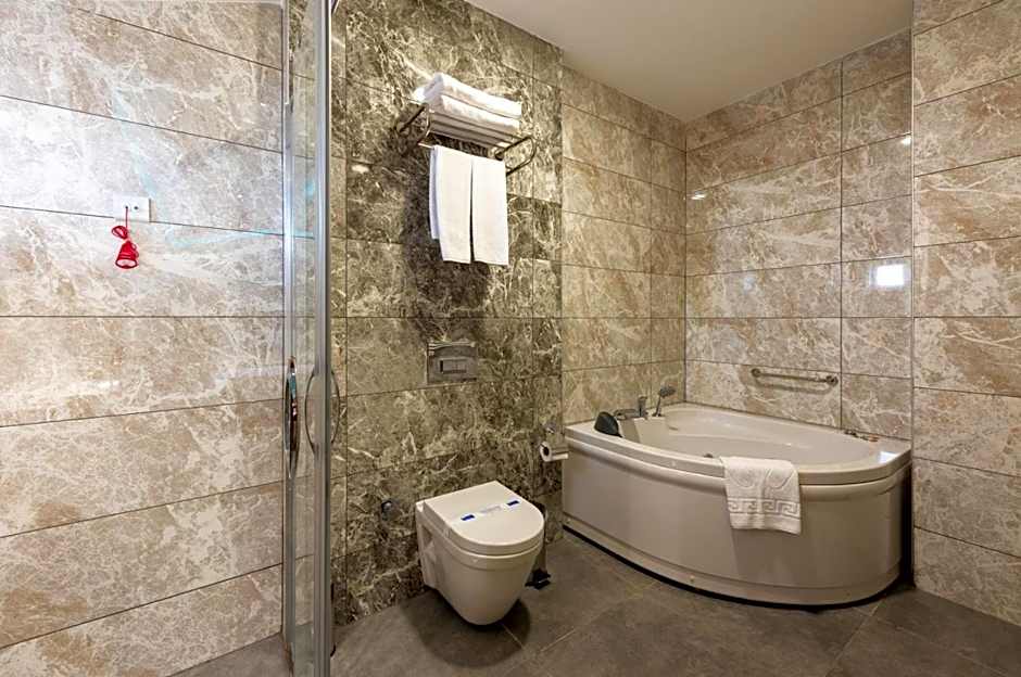 Hotel Boursier 2 & Spa