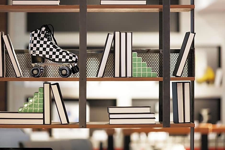 Moxy Richmond Downtown