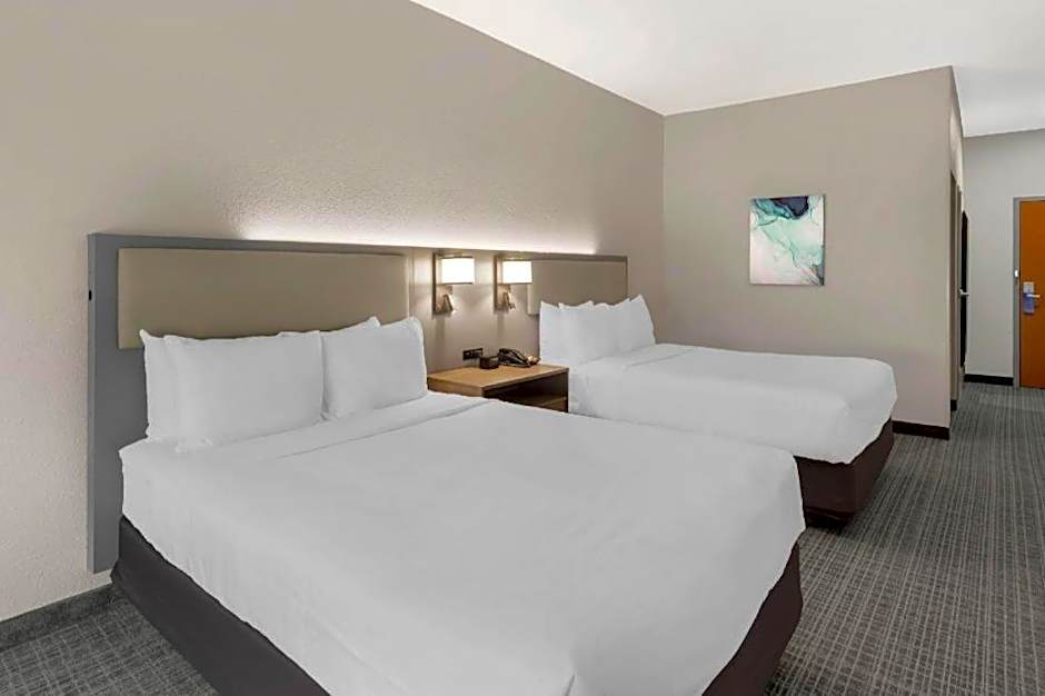 Comfort Inn & Suites