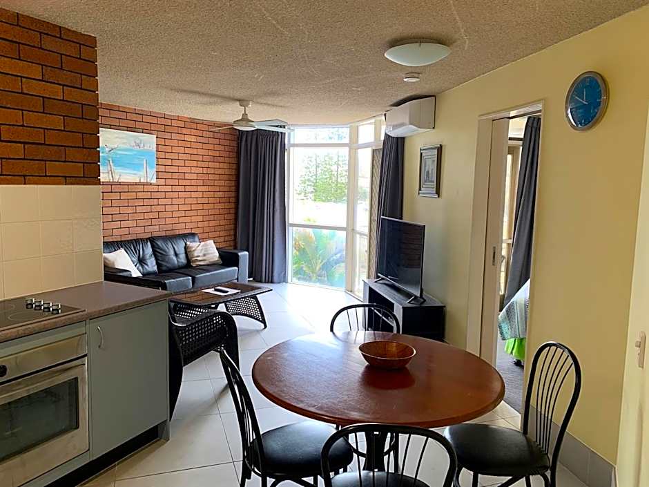 Northpoint Holiday Apartments