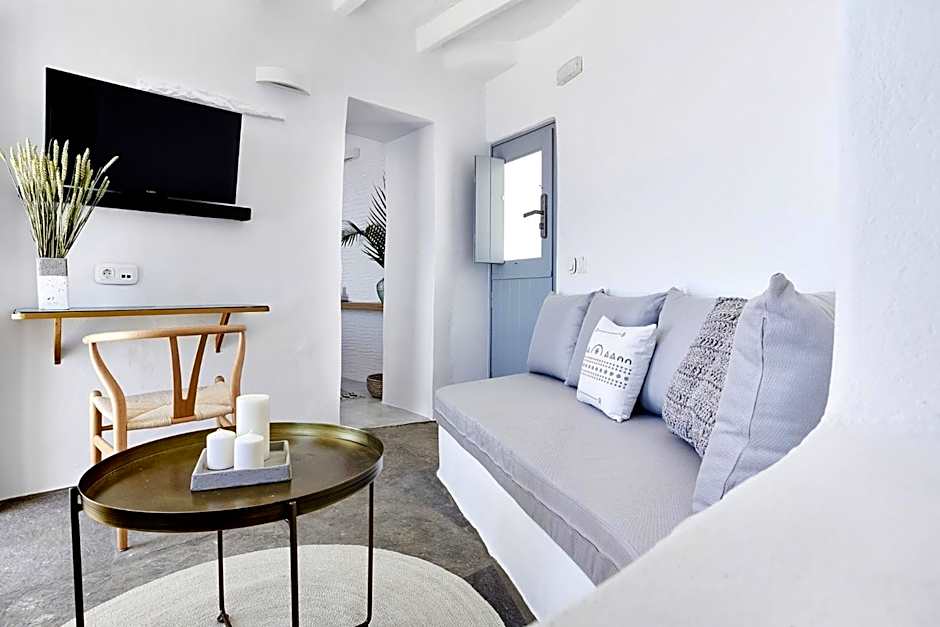 Living Theros Luxury Suites