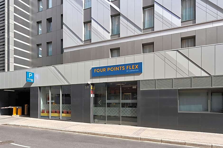 Four Points Flex by Sheraton Madrid Atocha