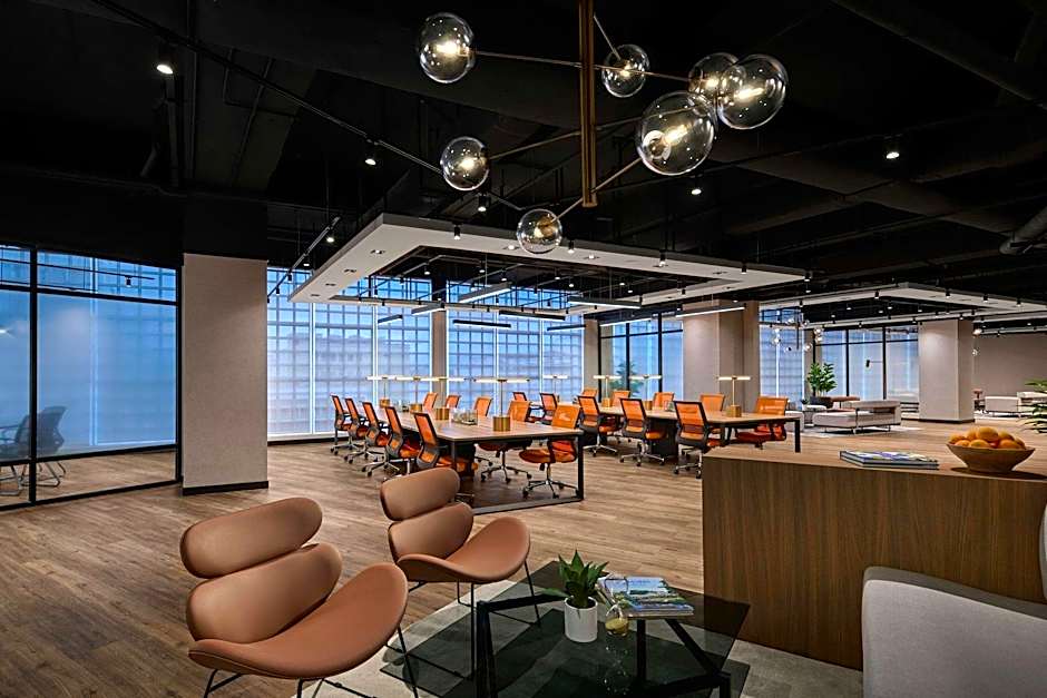 AC Hotel by Marriott poh