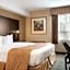 Days Inn & Conference Centre by Wyndham Renfrew