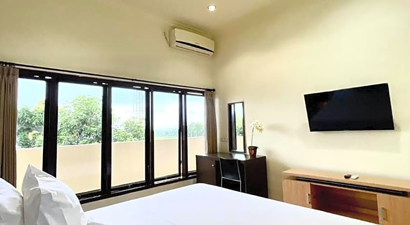 Mahkota Hotel Genteng