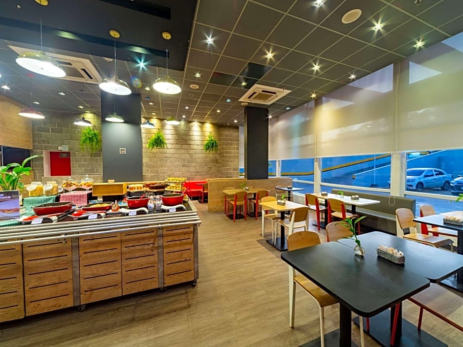 ibis Manaus Aeroporto