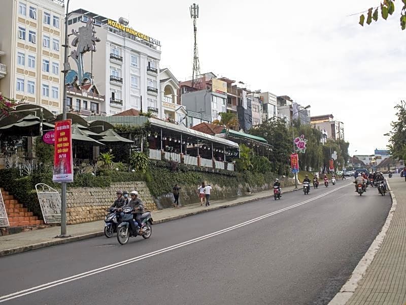 Hoang Minh Chau Hotel
