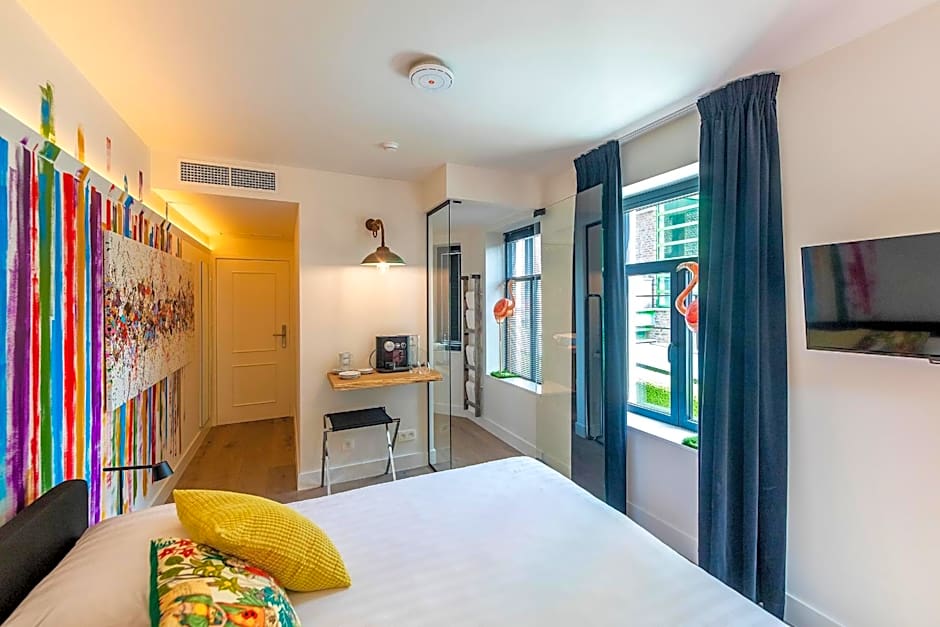 BareFoodGIULIA - Inspiration Hotel