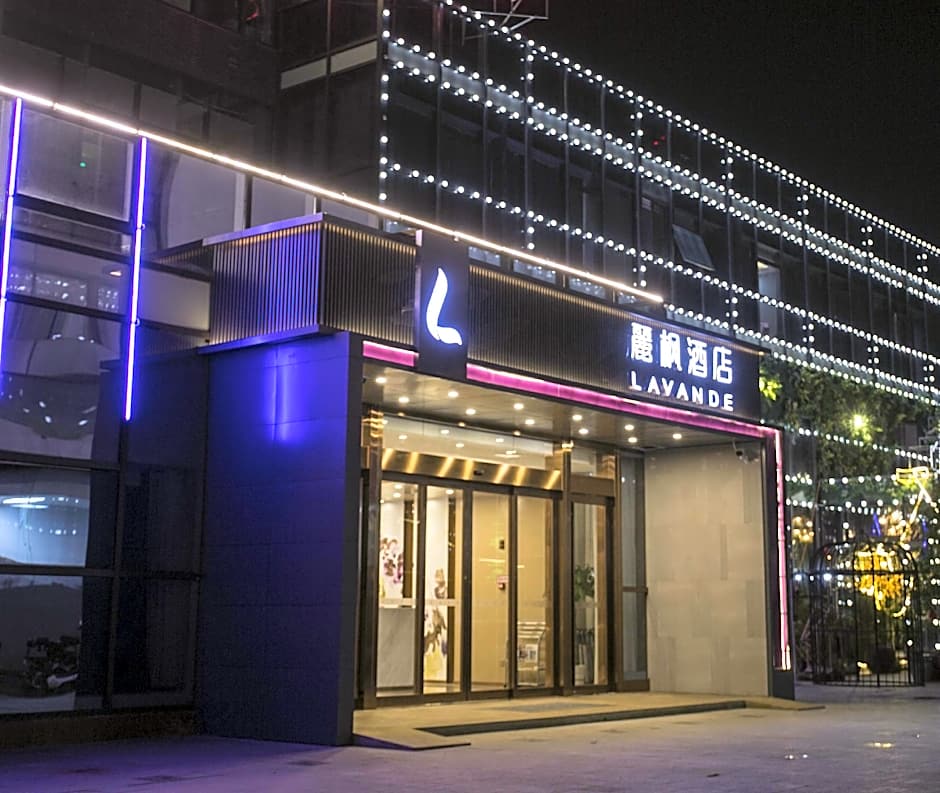 Lavande Hotels· Nantong Development Zone Xinghu 101 Plaza Store