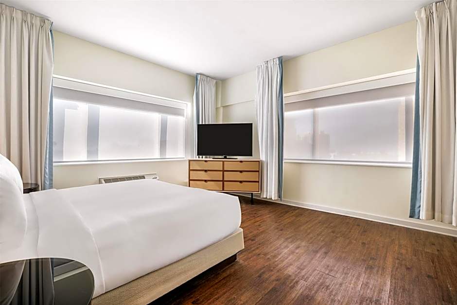 The Banyan Hotel Fort Myers, Tapestry Collection by Hilton