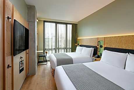 Queen Room with Two Queen Beds - Hearing Accessible
