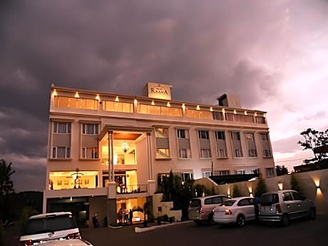 Hotel Raama