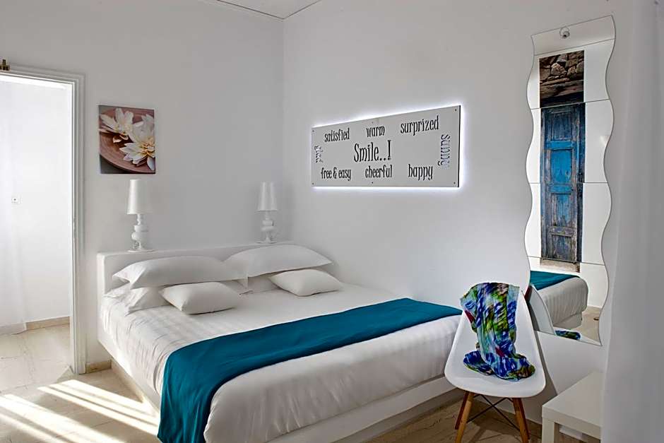 Acqua Vatos Santorini Hotel