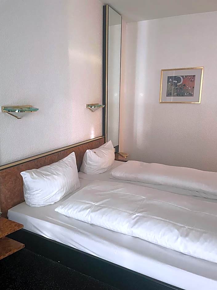 Hotel Bitterfelder Hof