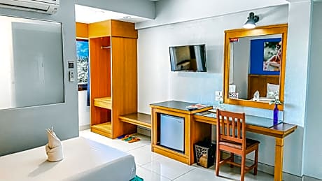 Economy Twin Room